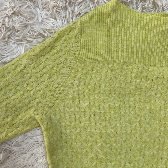 🎉HP🎉 Loft Boatneck Knit Sweater 💗 Lime Yellow - Picture 5 of 13